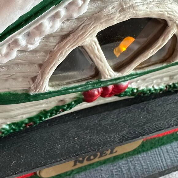 Vintage 90’s Christmas Musical Decoration - Picture 3 of 6